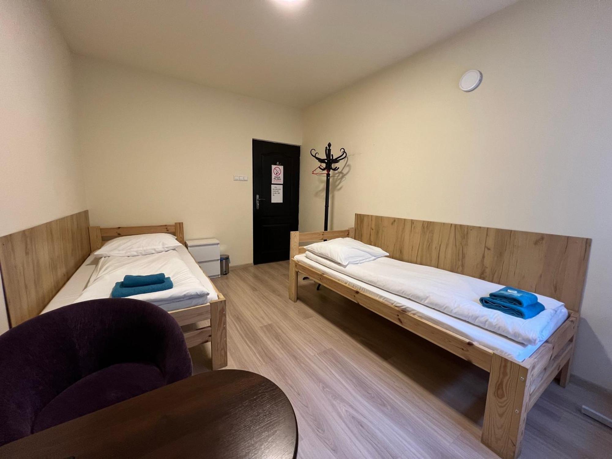 Etna - Hostel -Noclegi رشيشوف المظهر الخارجي الصورة