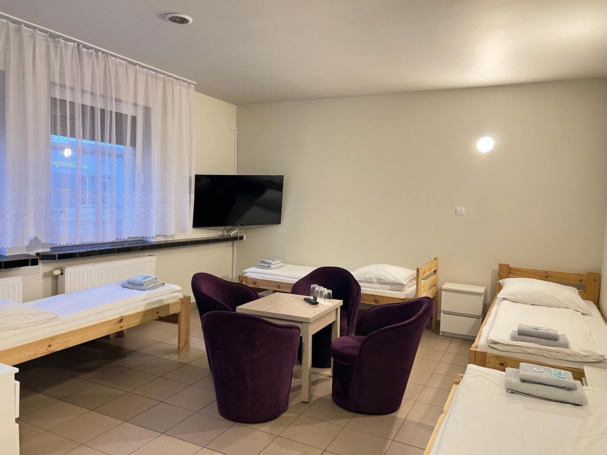 Etna - Hostel -Noclegi رشيشوف المظهر الخارجي الصورة