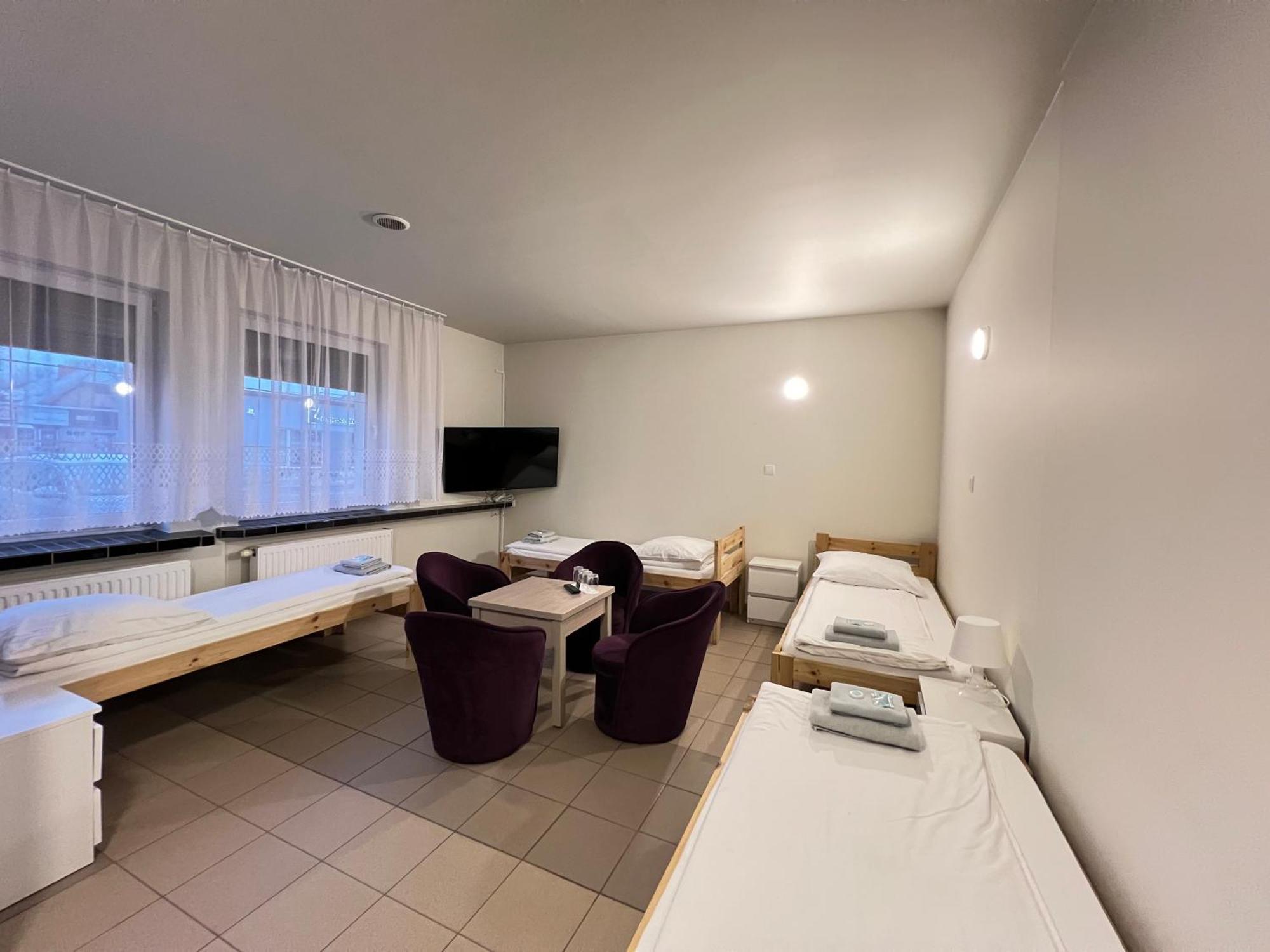 Etna - Hostel -Noclegi رشيشوف المظهر الخارجي الصورة