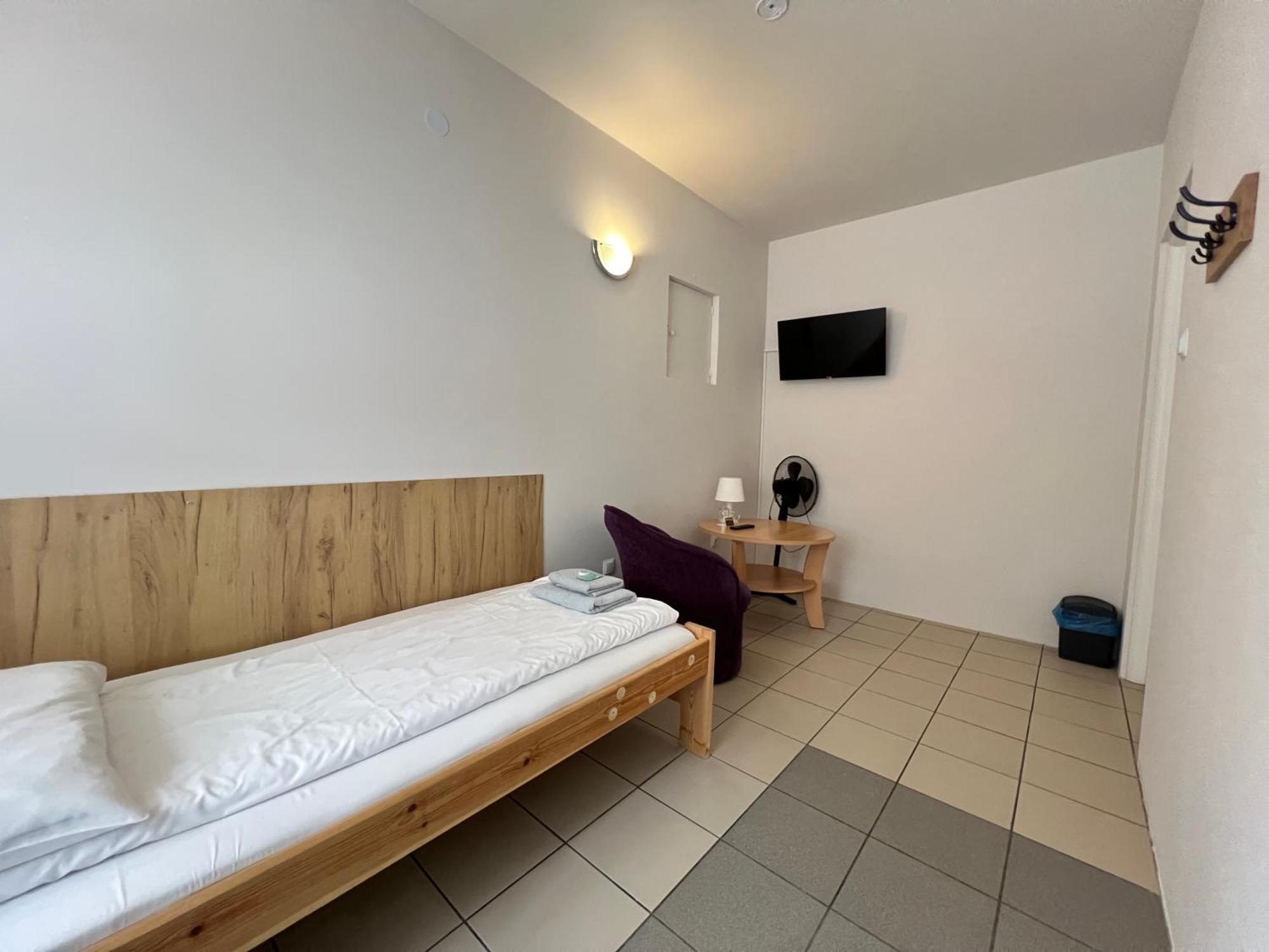 Etna - Hostel -Noclegi رشيشوف المظهر الخارجي الصورة